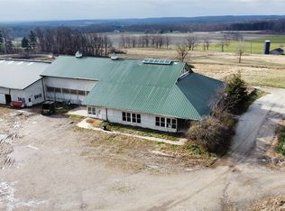 13181 Claridon Troy Rd, Burton, OH 44021