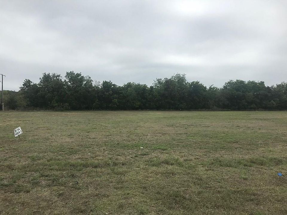 2nd image of 38 Independence Trl
