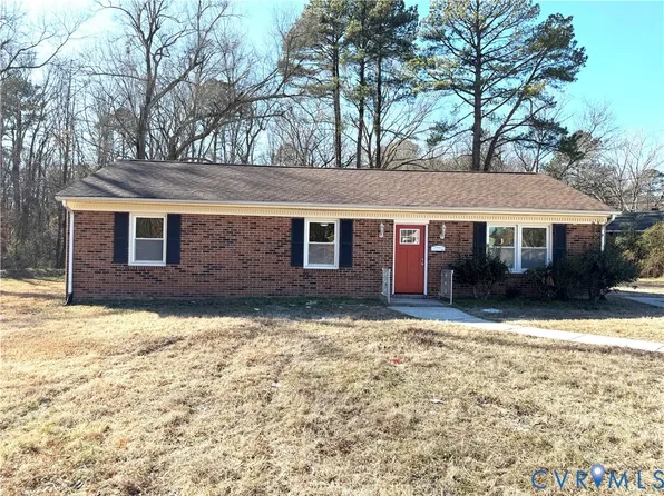 354 Myrtle Dr, Petersburg, VA 23803