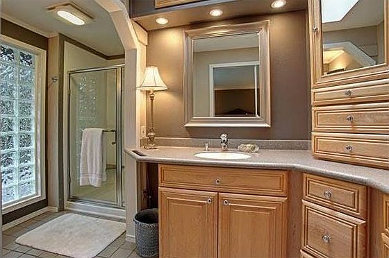 4th image of 5217 Somerset Dr SE