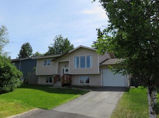 3810 E 72nd Ave, Anchorage, AK 99507