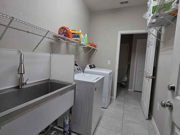 217 Citrus Isle Loop — Photo 14