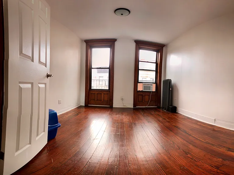 217 E 83rd St #5B — Photo 2
