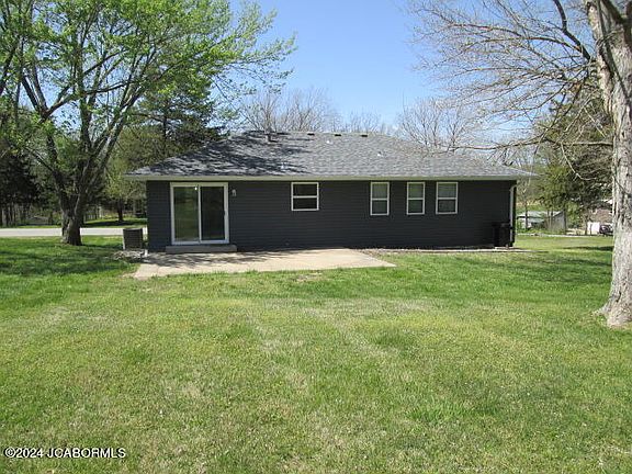5th image of 216 Verdant Ln