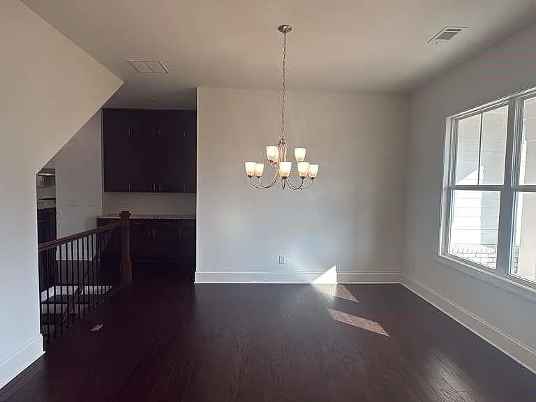 5365 Travers Ln — Photo 6
