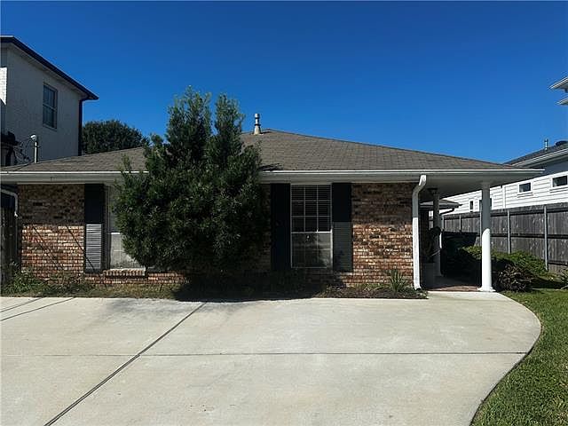 1st image of 324 Helios Ave