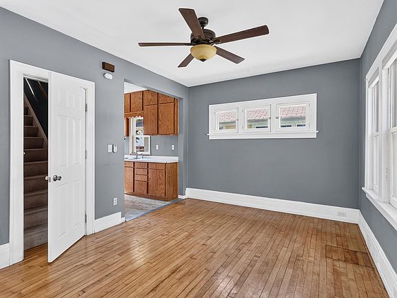 4th image of 5330 42nd Ave S
