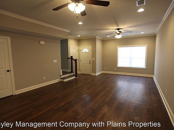 2nd image of 818 Annalue Dr Unit G