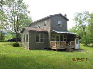 4657 Porter Hollow Rd, Great Valley, NY 14741