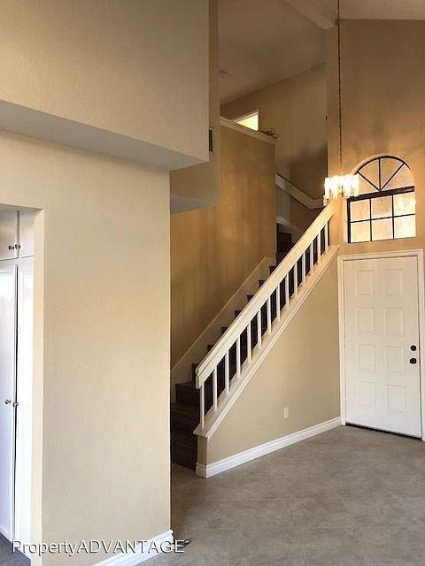 1st image of 39360 Medina Ct