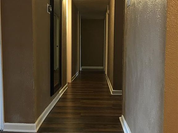 5th image of 5036 Thompson Dr