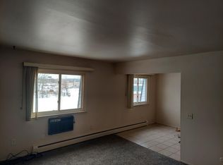 30043 Beechwood St, Garden City, MI 48135