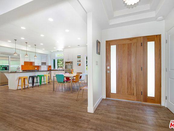 3rd image of 1803 Manzanita Park Ave