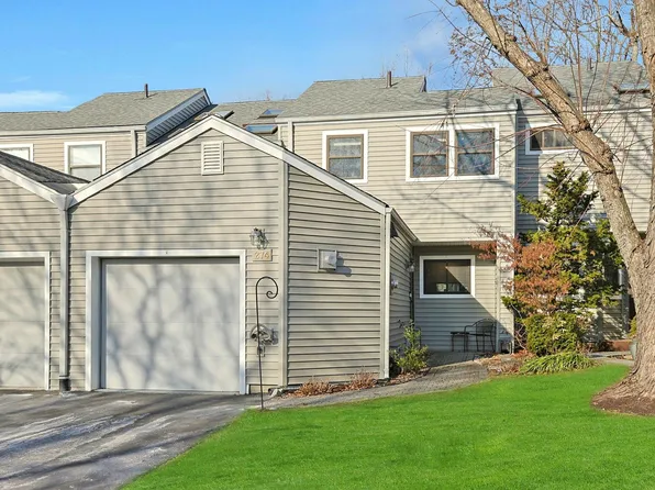 274 Horseshoe Circle, Ossining, NY 10562