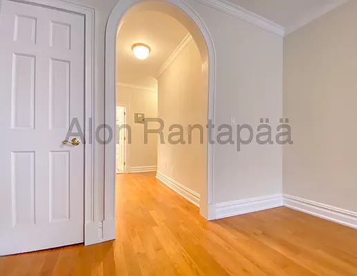 Rented by (Legacy) NY Quality Living Uptown | media 10