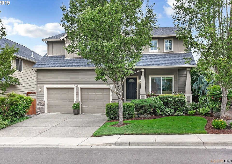 1st image of 347 NW Malia Ln