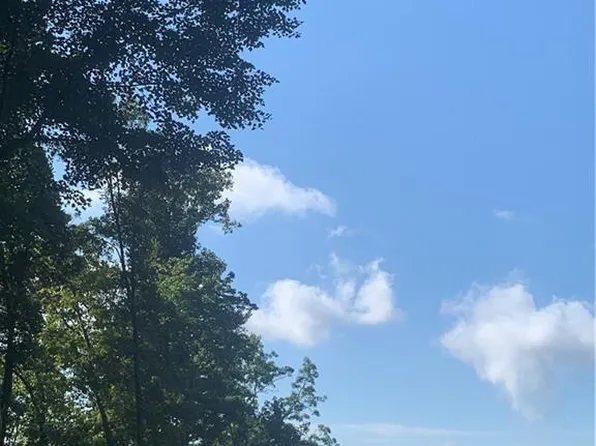 201 Patriots Dr W #1, Asheville, NC 28805