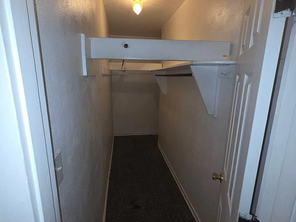 364 Delaware Ave #3
