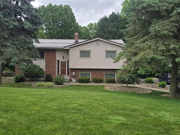 11836 Kenyon Dr, Hiram, OH 44234