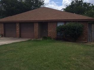 7735 Sable Ln, North Richland Hills, TX 76182