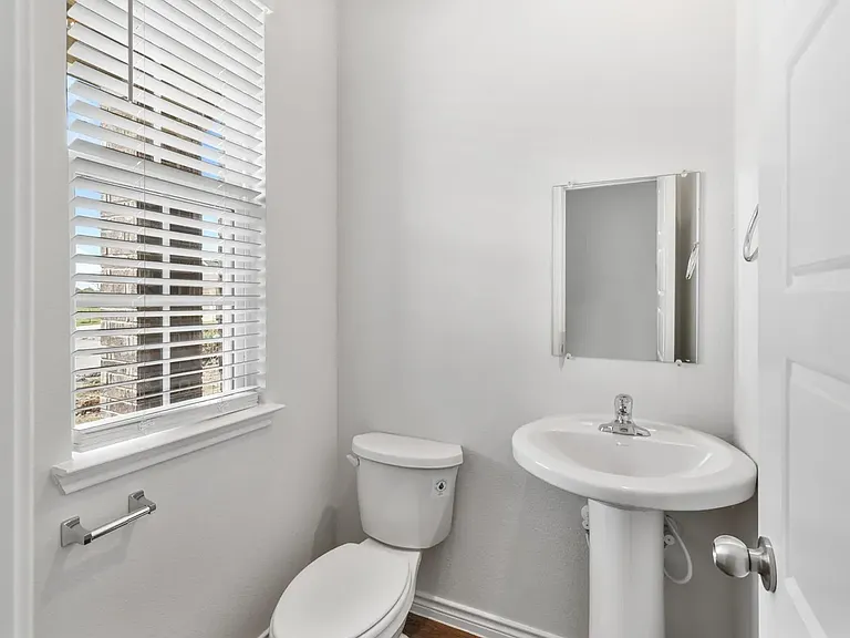 10605 Bleat St — Photo 12
