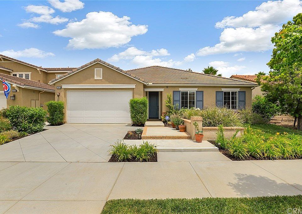 1st image of 29610 Longshore Dr