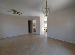3105 Esperanza Dr, Bakersfield, CA 93313