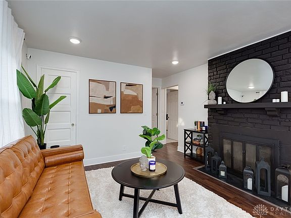 5th image of 1437 Canfield Ave