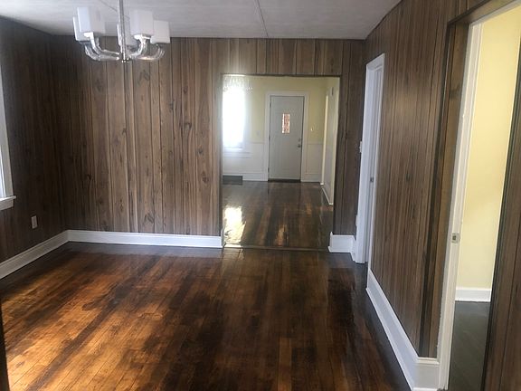 3rd image of 10632 S Green Bay Ave