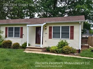 204 18th St #A, Grottoes, VA 24441
