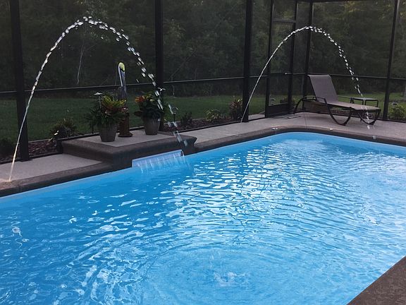 3rd image of 18129 Arbor Crest Dr