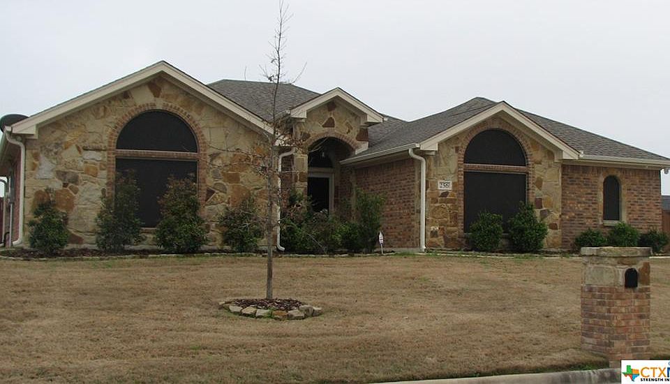 1st image of 256 Hamer Dr