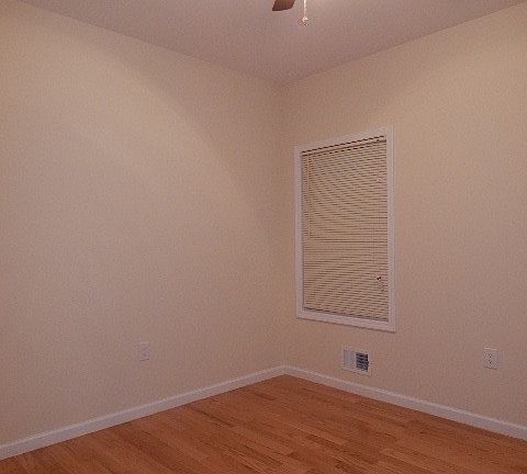 4th image of 101 Williams Ave #1