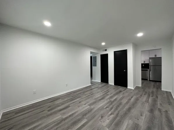 740 Mozley Dr SE, Smyrna, GA