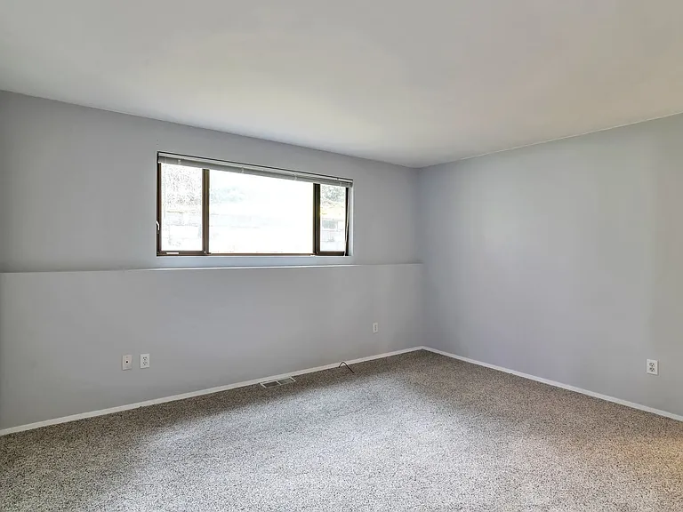 9606 241st Pl SW — Photo 5