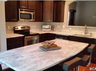 106 Kinley Ave, Point Washington, FL 32459