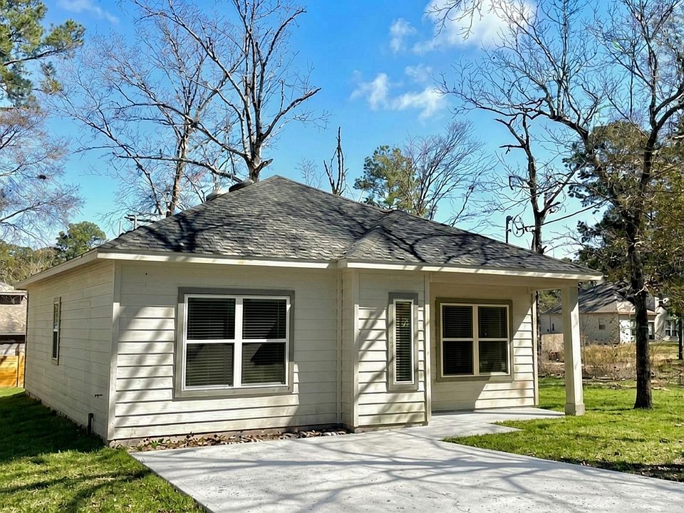 1st image of 15852 Pecan Dr
