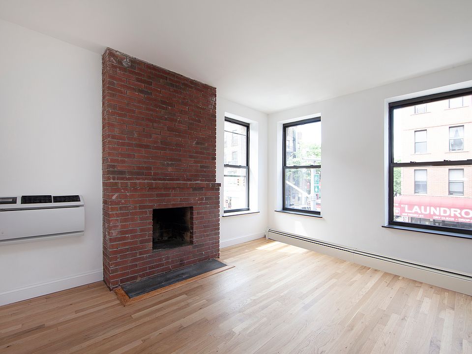 1st image of 211 Sackett St APT 2W