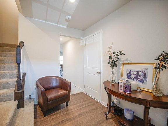 5th image of 4122 Riverside Dr
