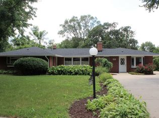 1622 Halsted Rd, Rockford, IL 61103