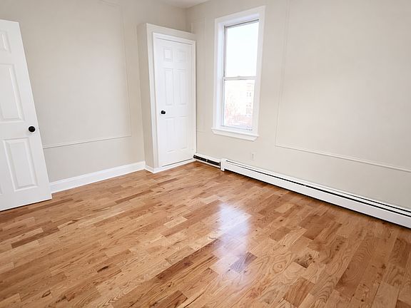 3rd image of 234 Columbia Ave #2R