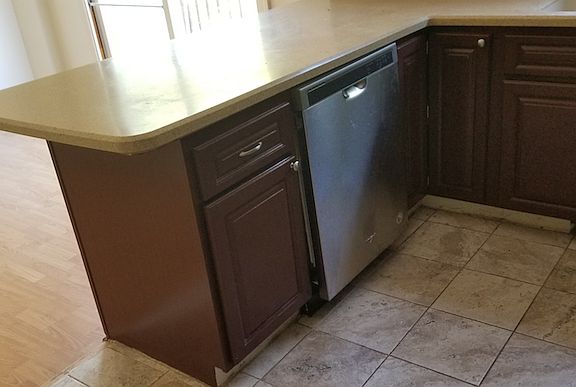 5th image of 39 Glastonbury Dr