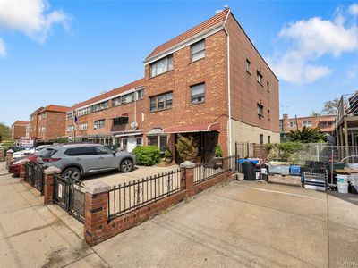 3141 68th Street, Woodside, NY, 11377