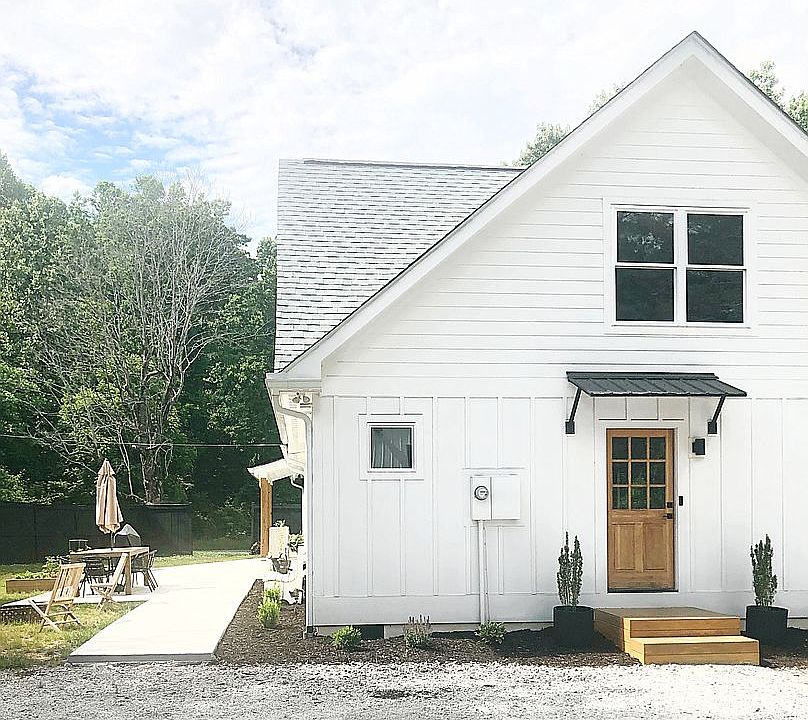2nd image of 657 Wickins Dr