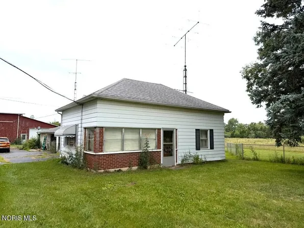 19707 Lemoyne Rd, Luckey, OH 43443