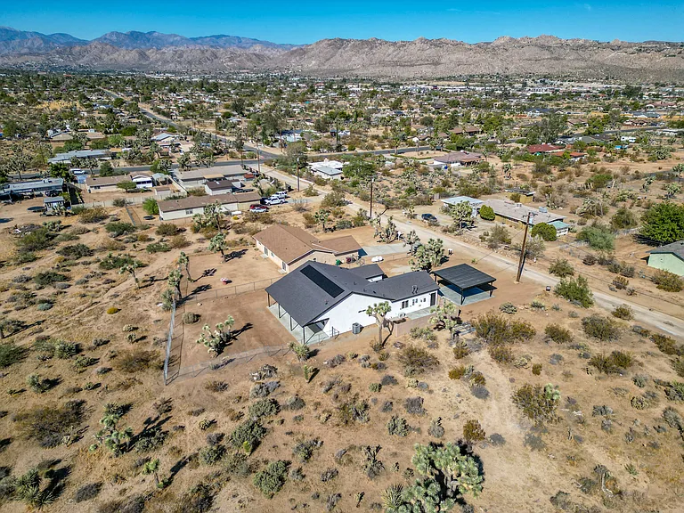 57793 Pueblo Trl #1 — Photo 12