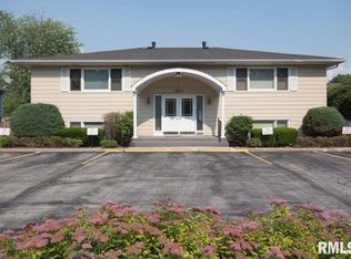 3530 34th St #1A, Moline, IL 61265