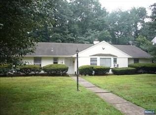 32 Ryerson Pl, Closter, NJ 07624