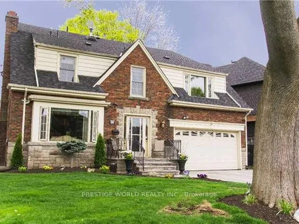 32 Playter Cres, Toronto, ON M4K 1S3