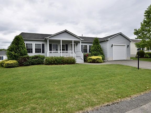 2nd image of 25 Stone Meadow Dr